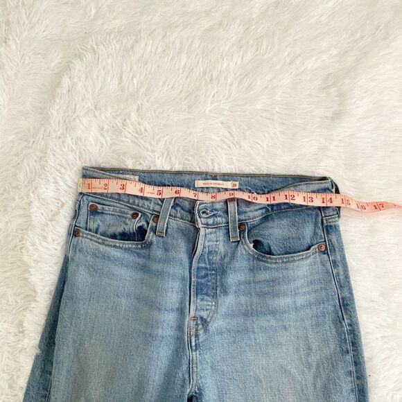 Women Levi's Wedgie Straight Leg High Rise Distressed Denim Jeans Size W28 L26 - Picture 3 of 10